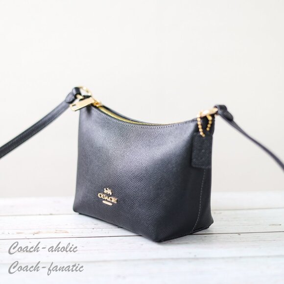 NWT Coach CW336 Zip Top Crossbody Bag in Crossgrain Leather Black - Picture 4 of 9